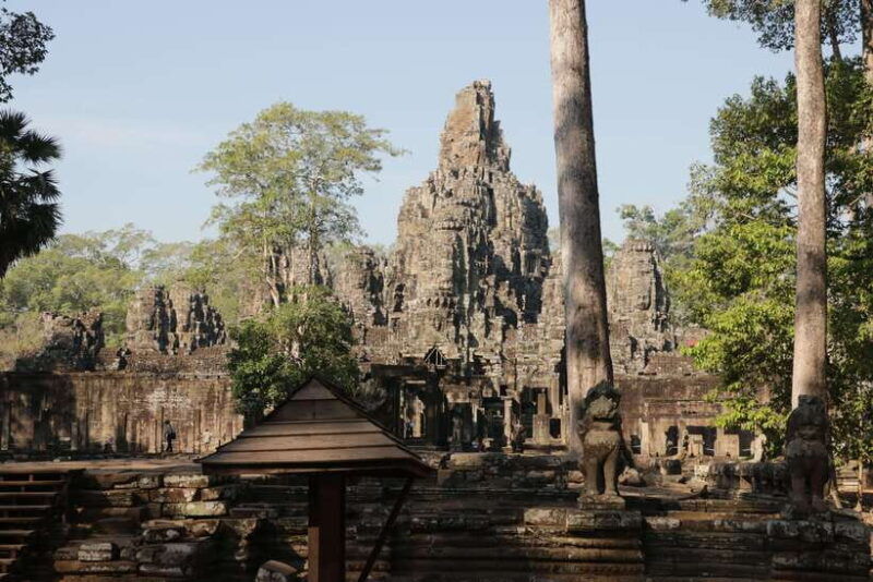siem-reap-angkor-temple-tour-with-tuk-tuk