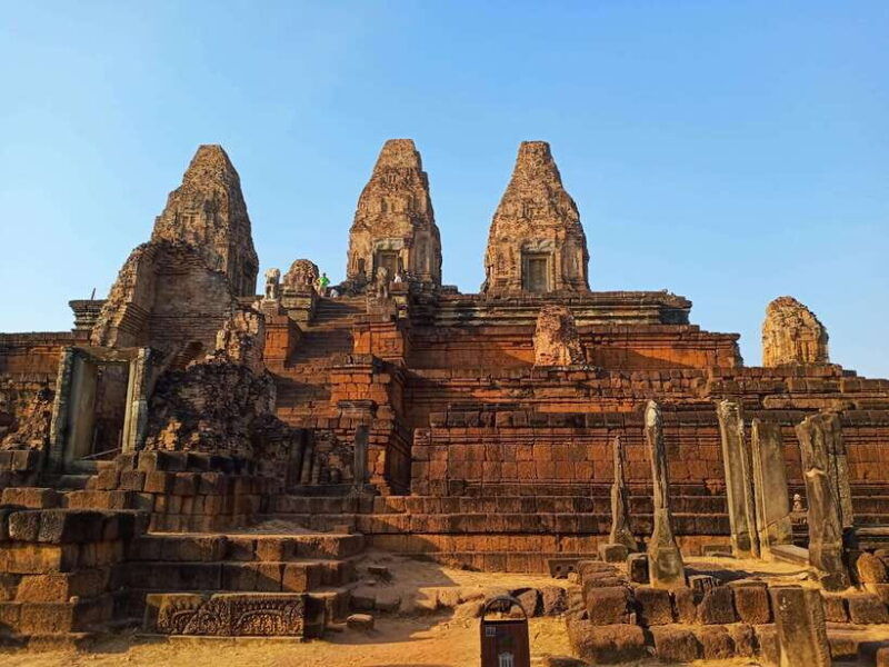 siem-reap-angkor-wat-and-banteay-srei-temple-day-tour
