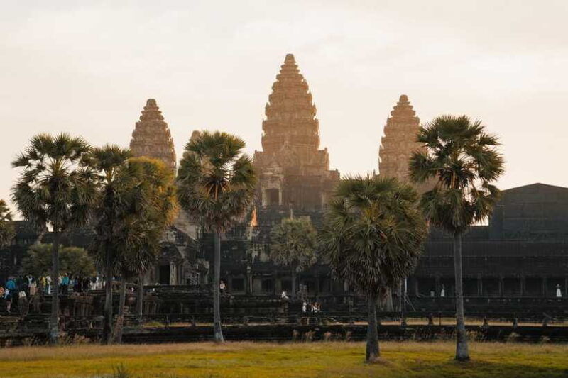 siem-reap-angkor-wat-and-big-circuit-temples-private-tour