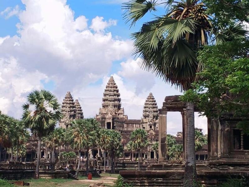 Siem Reap: Angkor Wat, Angkor Thom, and Ta Prohm Tour - Frequently Asked Questions