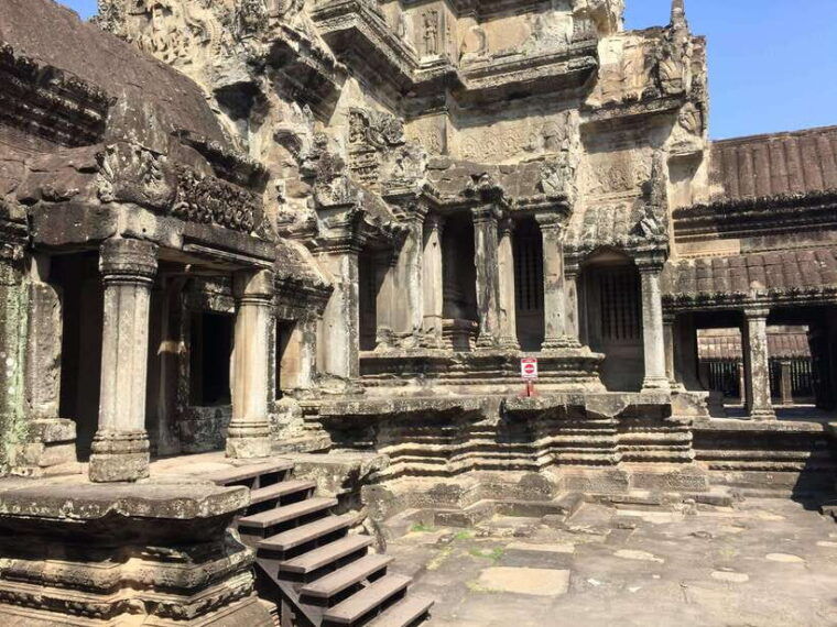 siem-reap-angkor-wat-half-day-trip-with-local-guide