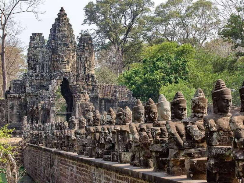 siem-reap-angkor-wat-small-group-full-day-tour-and-sunset