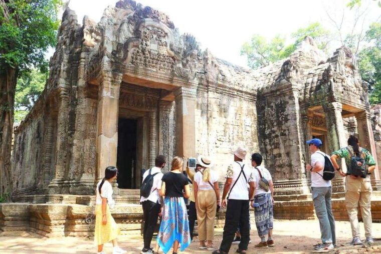 siem-reap-angkor-wat-small-group-with-sunset-tour