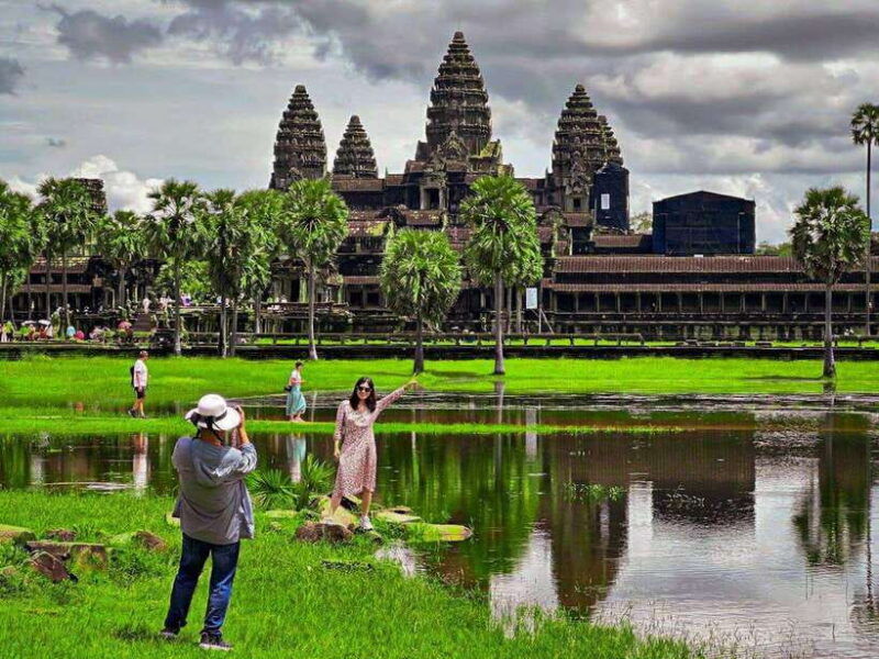 siem-reap-angkor-wat-sun-rise-private-day-tour-with-guide
