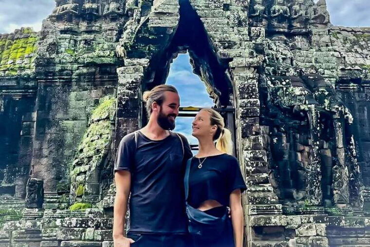 siem-reap-angkor-wat-sunrise-and-full-day-sightseeing-tour