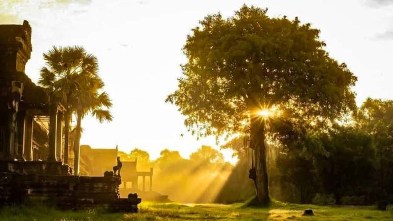 Siem Reap: Angkor Wat Sunrise E-Scooter or E-Bike Tour - Introduction