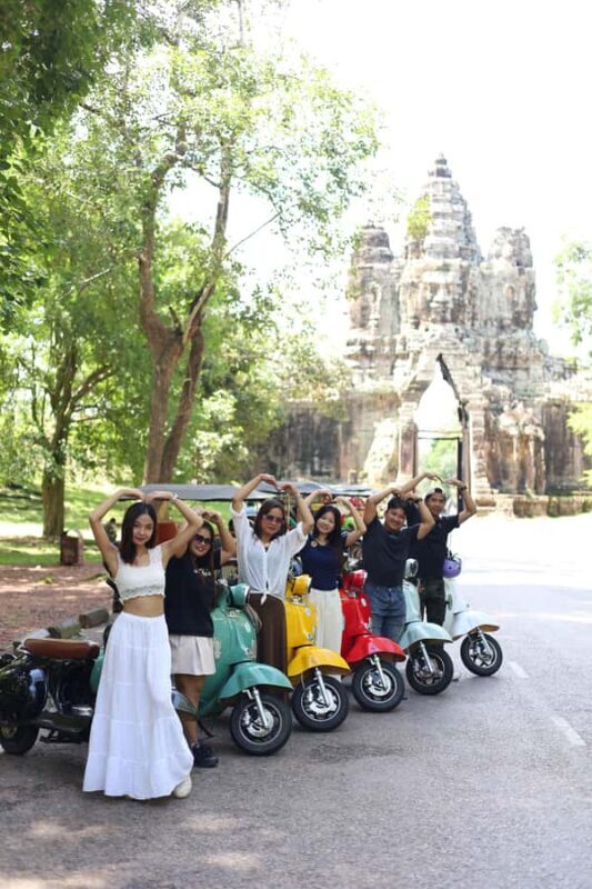 Siem Reap: Angkor Wat Sunrise E-Scooter or E-Bike Tour - The Itinerary Breakdown