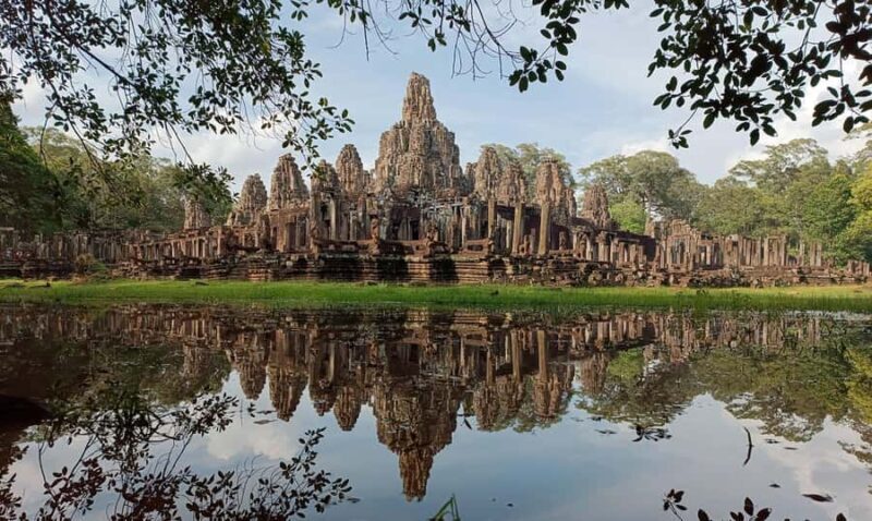 Siem Reap: Angkor Wat Sunrise Guided Tour with Pickup - Who Should Consider This Tour?