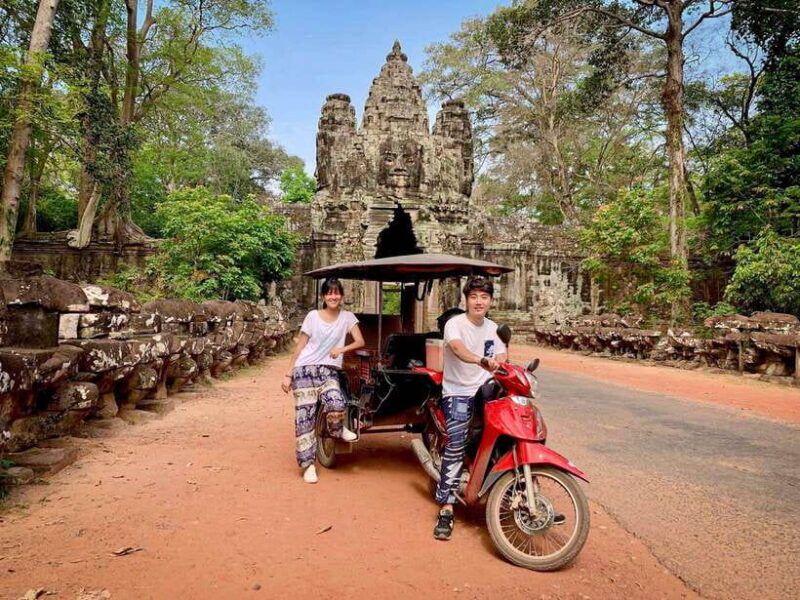 siem-reap-angkor-wat-sunrise-tour-via-tuk-tuk-breakfast