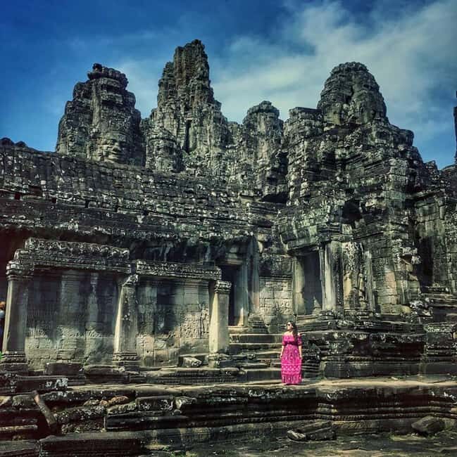Siem Reap: Angkor Wat Sunrise Tour with Spanish Guide - Key Points
