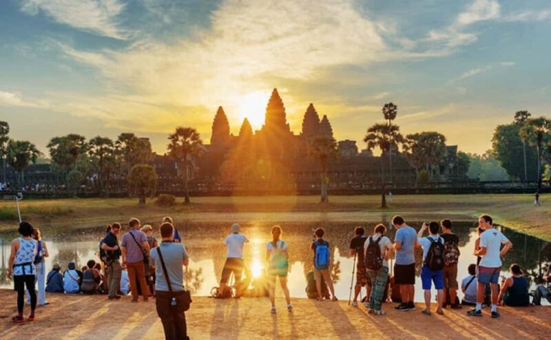 Siem Reap: Angkor Wat Sunrise Tour with Spanish Guide - Authentic Insights from Reviewers