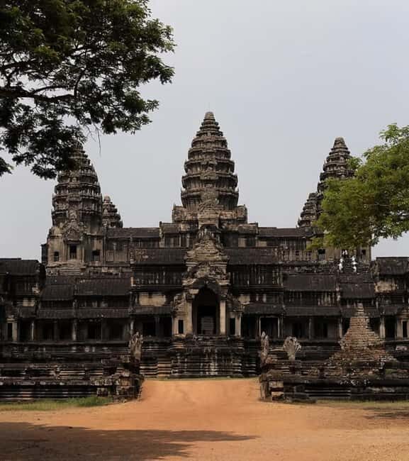 Siem Reap: Angkor Wat Tour with Italian-Speaking Guide - Key Points