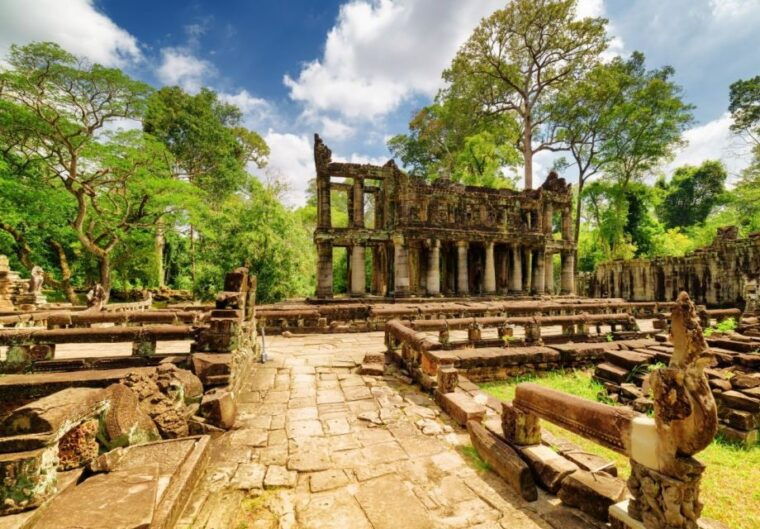 siem-reap-banteay-srei-and-5-grand-temples-tour-with-guide