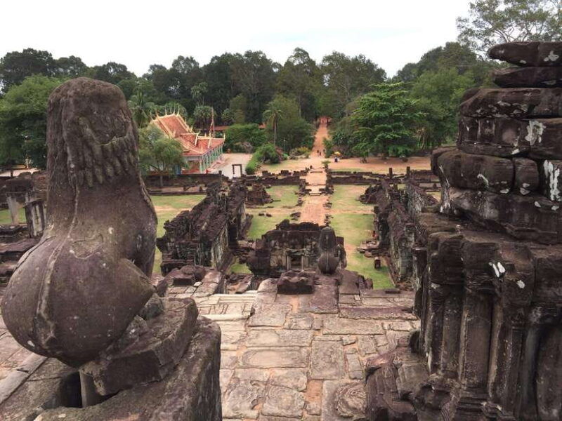 siem-reap-banteay-srei-beng-mealea-and-rolous-group-tour