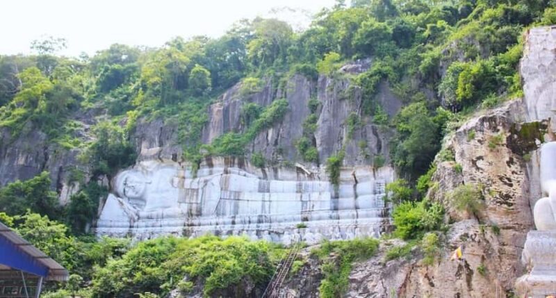 Siem Reap: Battambang Day Trip with Bamboo Train Ride - Exploring Battambang: What to Expect