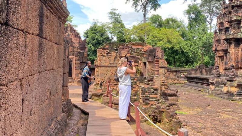 Siem Reap: Beng Mealea and Banteay Srei Temple Tour - Wrapping Up: Return to Siem Reap