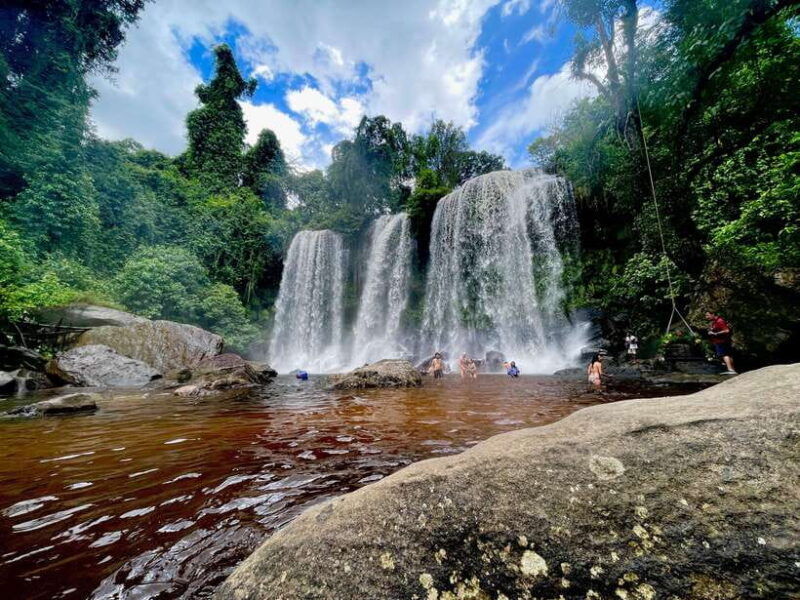 siem-reap-beng-mealea-banteay-srei-kulen-waterfall-trip