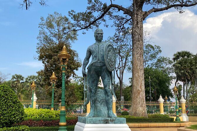 Siem Reap City Tour and Angkor National Museum Experience - Discovering the Heart of Siem Reap: An In-depth Review