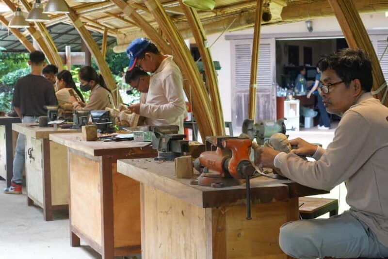 Siem Reap: City Walking Tour and Art Gallery Visit - Who Will Love This Tour?