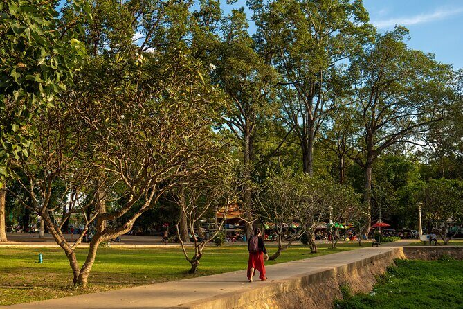 Siem Reap City Walking with Expert Tour Guide Private Tour - Why This Tour Is Worth Considering