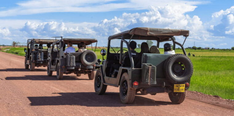siem-reap-countryside-sunset-jeep-tour-with-drinks