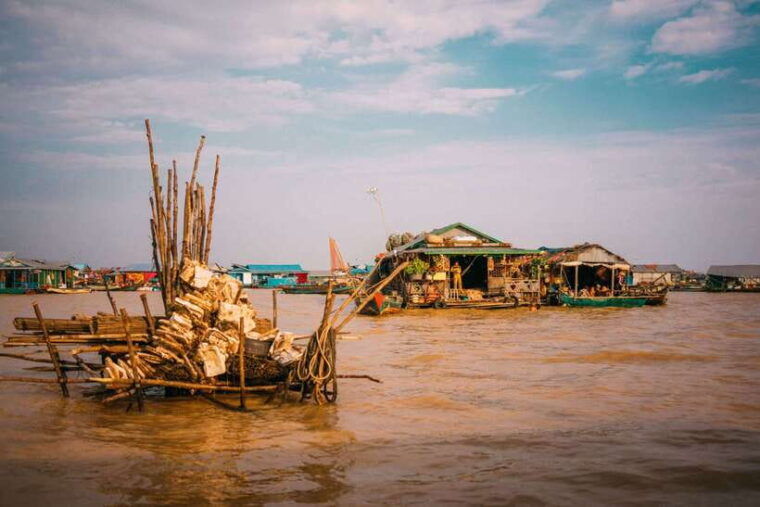 siem-reap-floating-village-half-day-tour