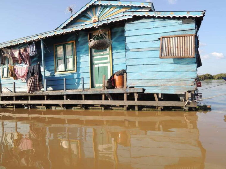 siem-reap-floating-village-half-day-tour