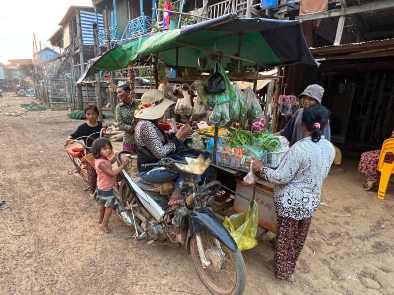 Siem Reap: Floating Village, Preah Ko, and Bakong Tour - Key Points
