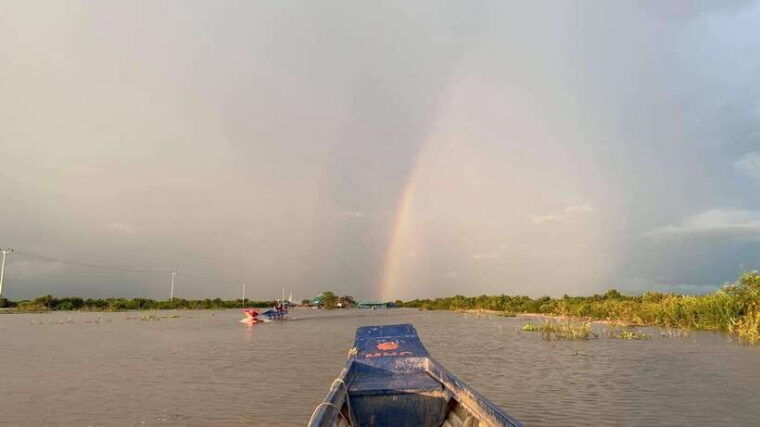 siem-reap-floating-village-tour-kompong-phluk-tour