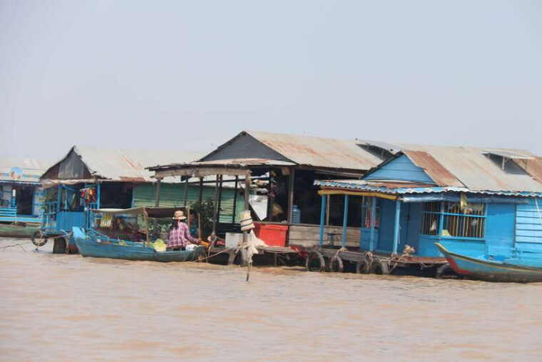 siem-reap-floating-village-tour