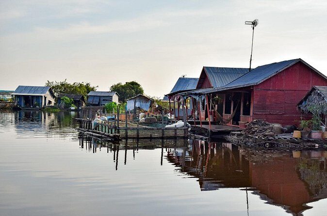 Siem Reap Floating Village Tour with Khmer Meal & Beer - What Travelers Say