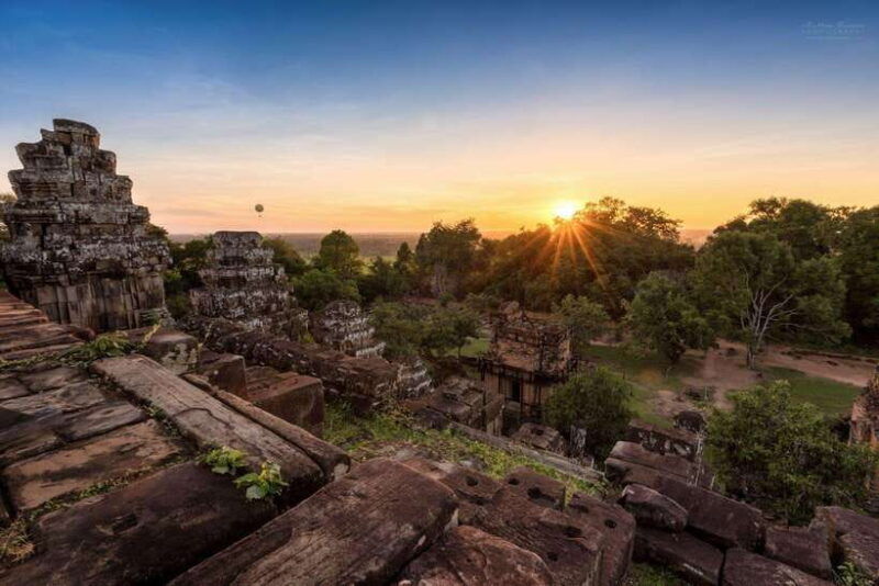 siem-reap-full-day-angkor-wat-temple-tour-with-sunset