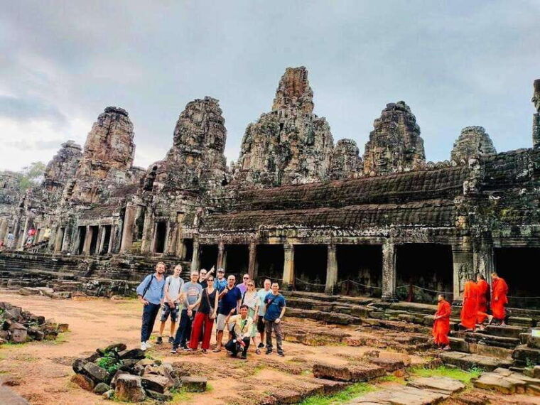 siem-reap-full-day-explore-angkor-temples-and-sunset-tour