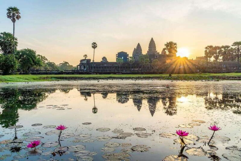 siem-reap-full-day-tuk-tuk-tour-of-angkor-wat-temples