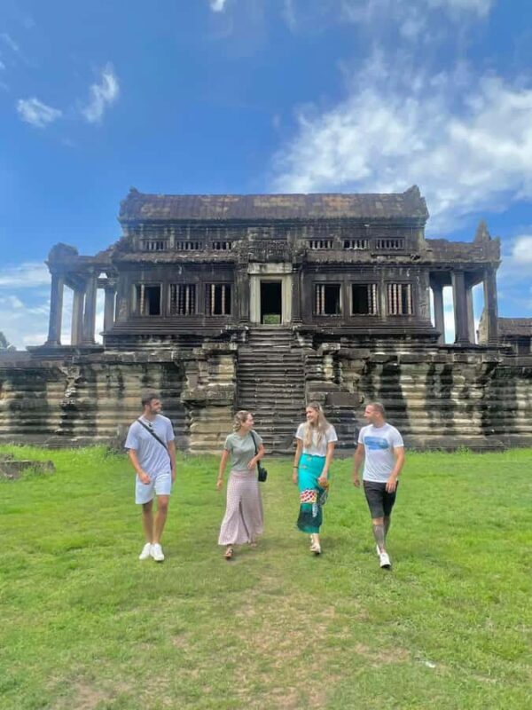 Siem Reap: Half-Day Angkor Wat & Jungle Ruin Crowd Avoidance - FAQ