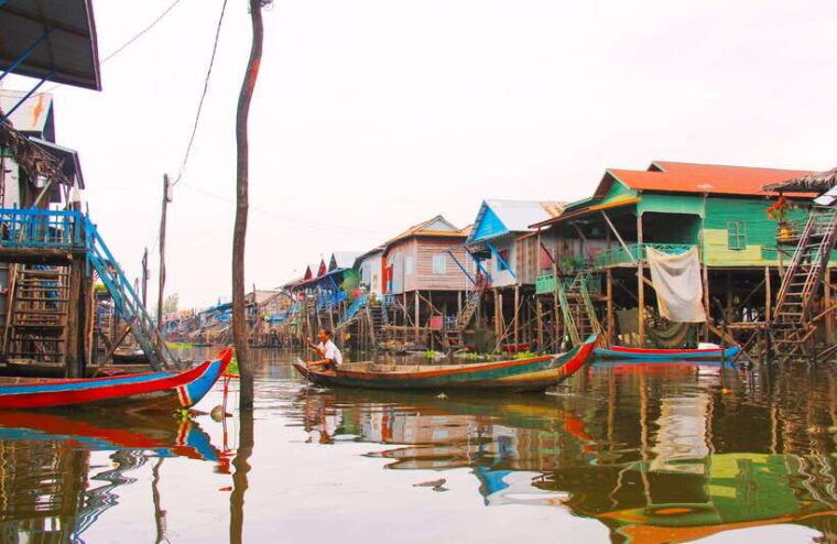 siem-reap-half-day-kampong-phluk-with-sunset-boat-guide