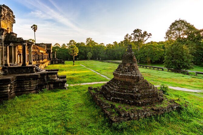 Siem Reap Half Day Private Car and Guided Tour Package - Key Points