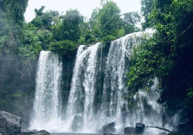 siem-reap-koulen-mountain-waterfall-private-car-with-guide
