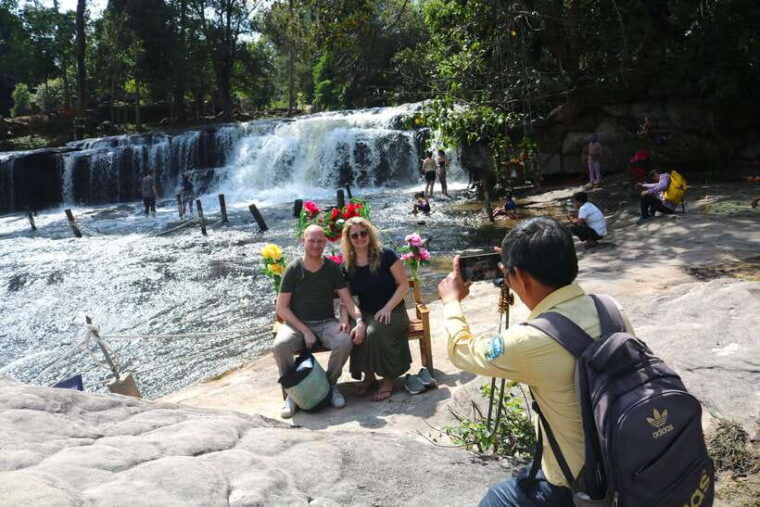 siem-reap-kulen-mountain-waterfall-and-historical-wonders