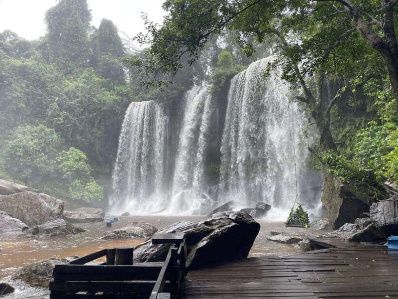 siem-reap-kulen-waterfall-and-1000-linga-river-tour
