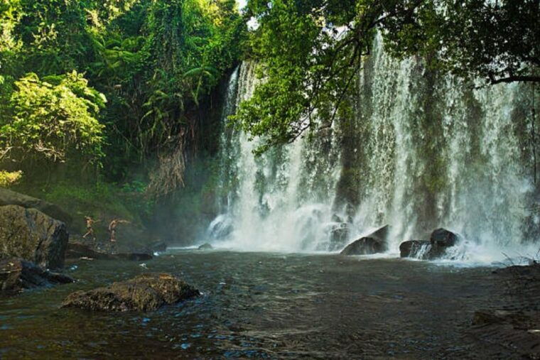 siem-reap-kulen-waterfall-by-private-tour-2
