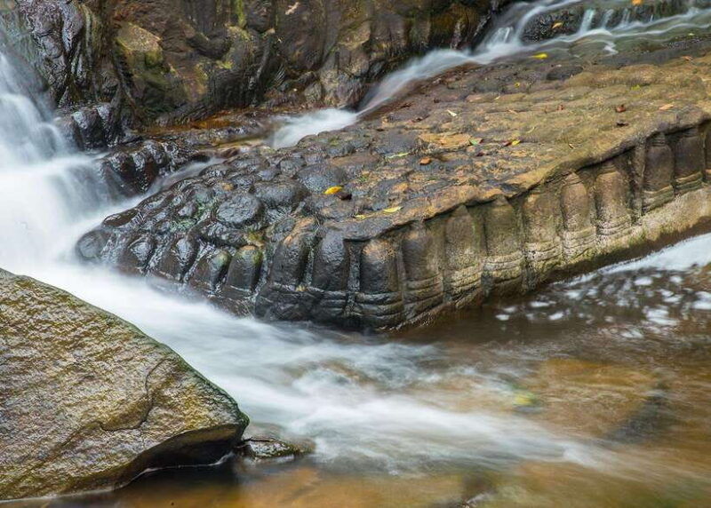 siem-reap-kulen-waterfalls-and-banteay-srei-tour