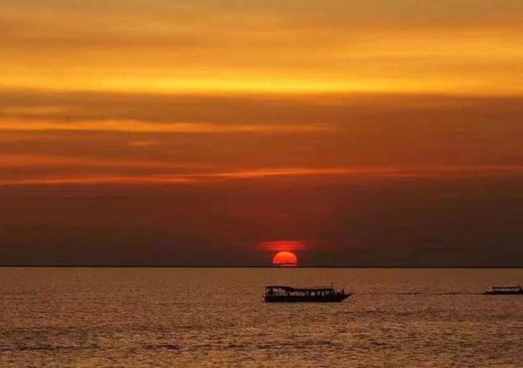 siem-reap-outside-circle-private-car-tour-banteay-srei-etc