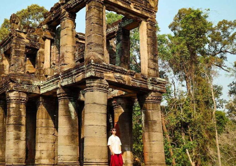 siem-reap-outside-circle-private-car-tour-banteay-srei-etc
