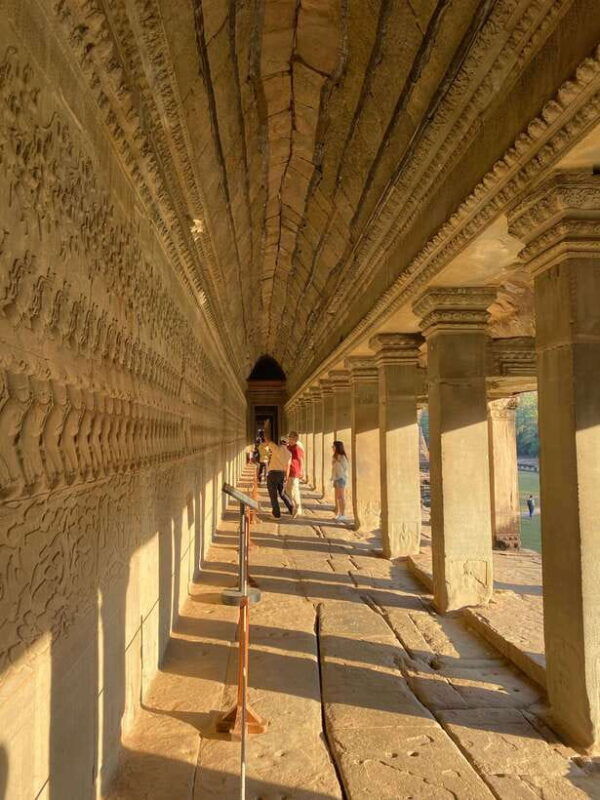 siem-reap-personalized-angkor-wat-sunrise-tour-by-tuk-tuk