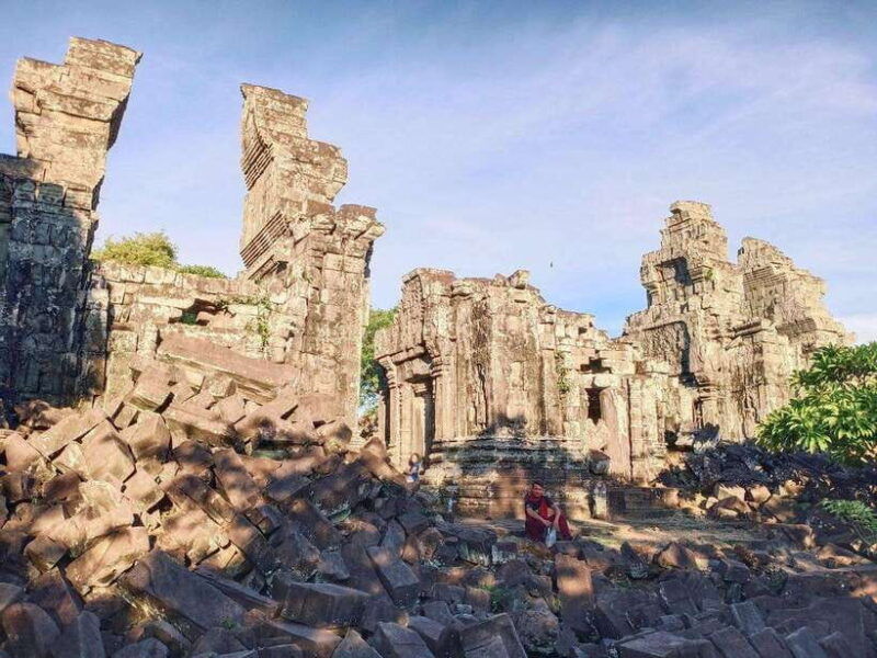 siem-reap-phnom-bok-mountain-and-grand-circle-temples-tour