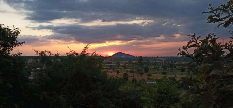 siem-reap-phnom-kulen-banteay-srei-and-banteay-samre-tour