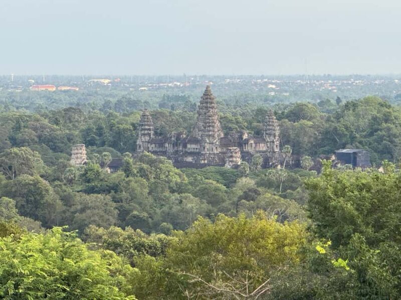 Siem Reap & Phnom Penh: 6-Day Tour Package Guided with Meals - Introduction: Why This Tour Might Be Perfect for You