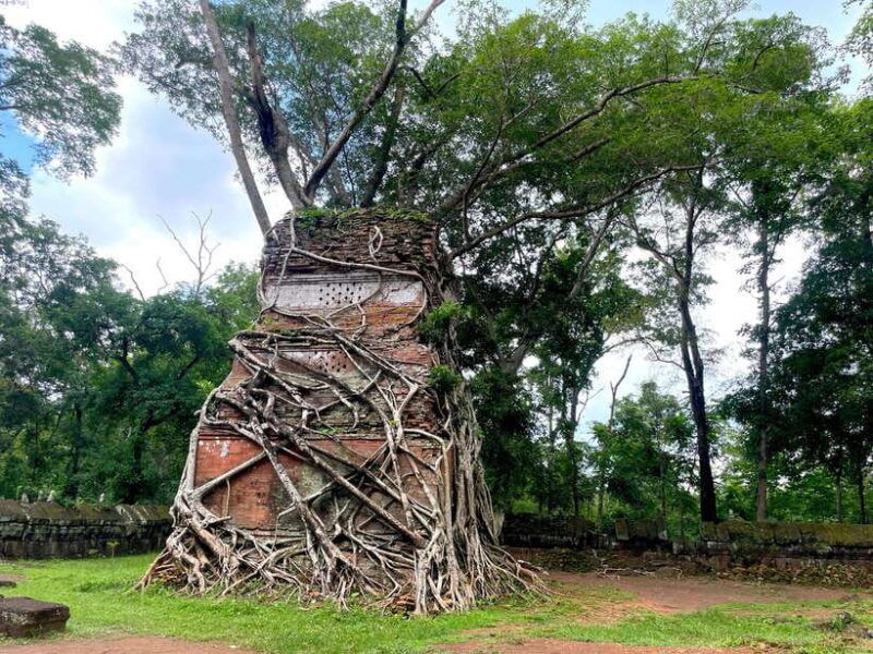 siem-reap-private-preah-vihear-and-koh-ker-temples-tour