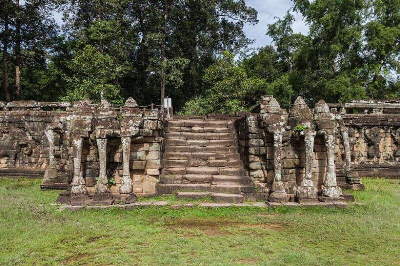 siem-reap-private-temple-tour-full-day-by-car-or-minivan
